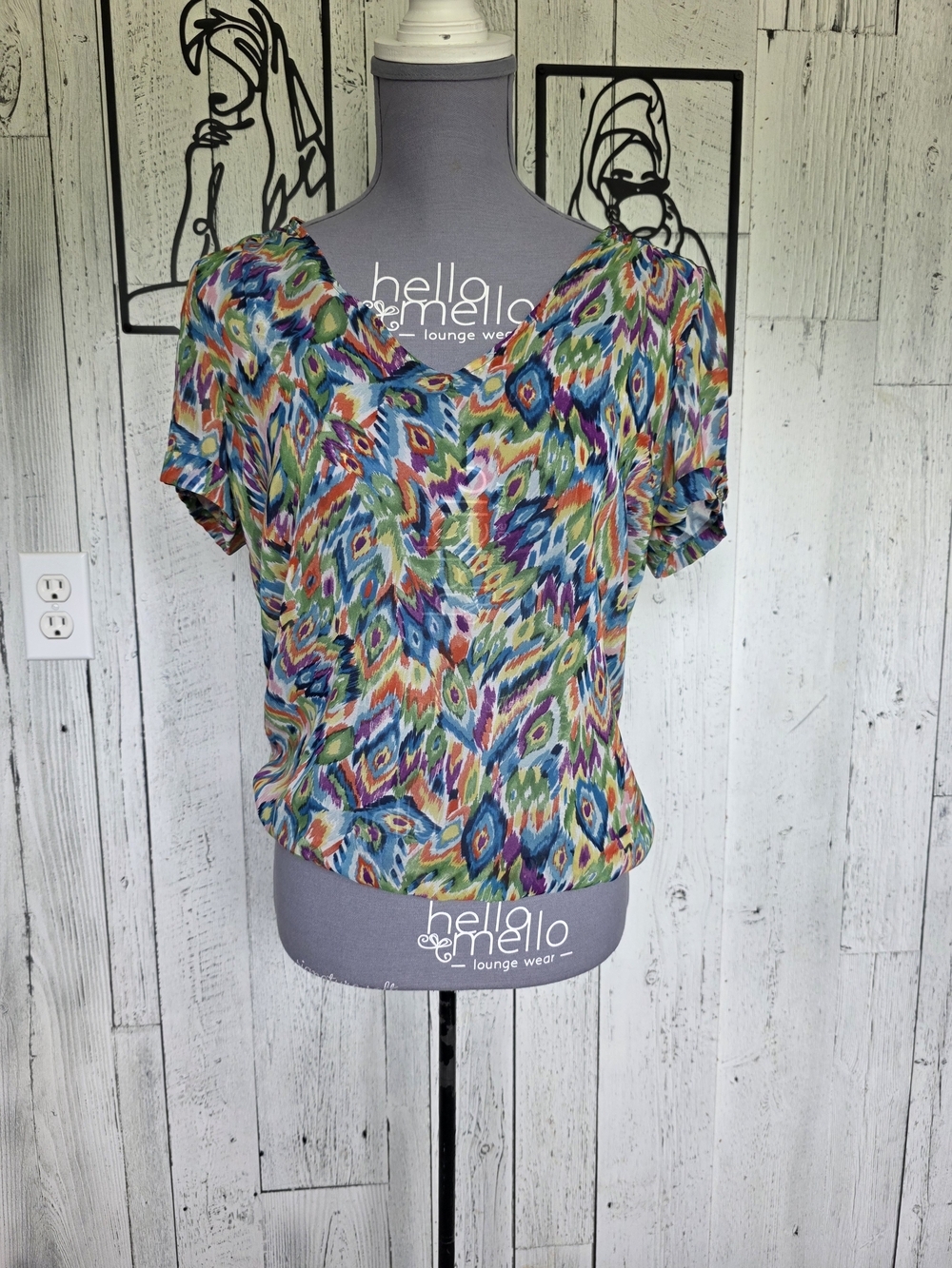 Zara Colorful Ikat Print Blouse | V-Neck | Short Sleeve | Size Small